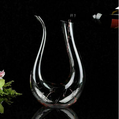 Crystal U-shaped 1500ml Wine Decanter Harp Swan Decanter Creative Wine Separator Clear Wine Aerator Glass Wine Decanter Bottle